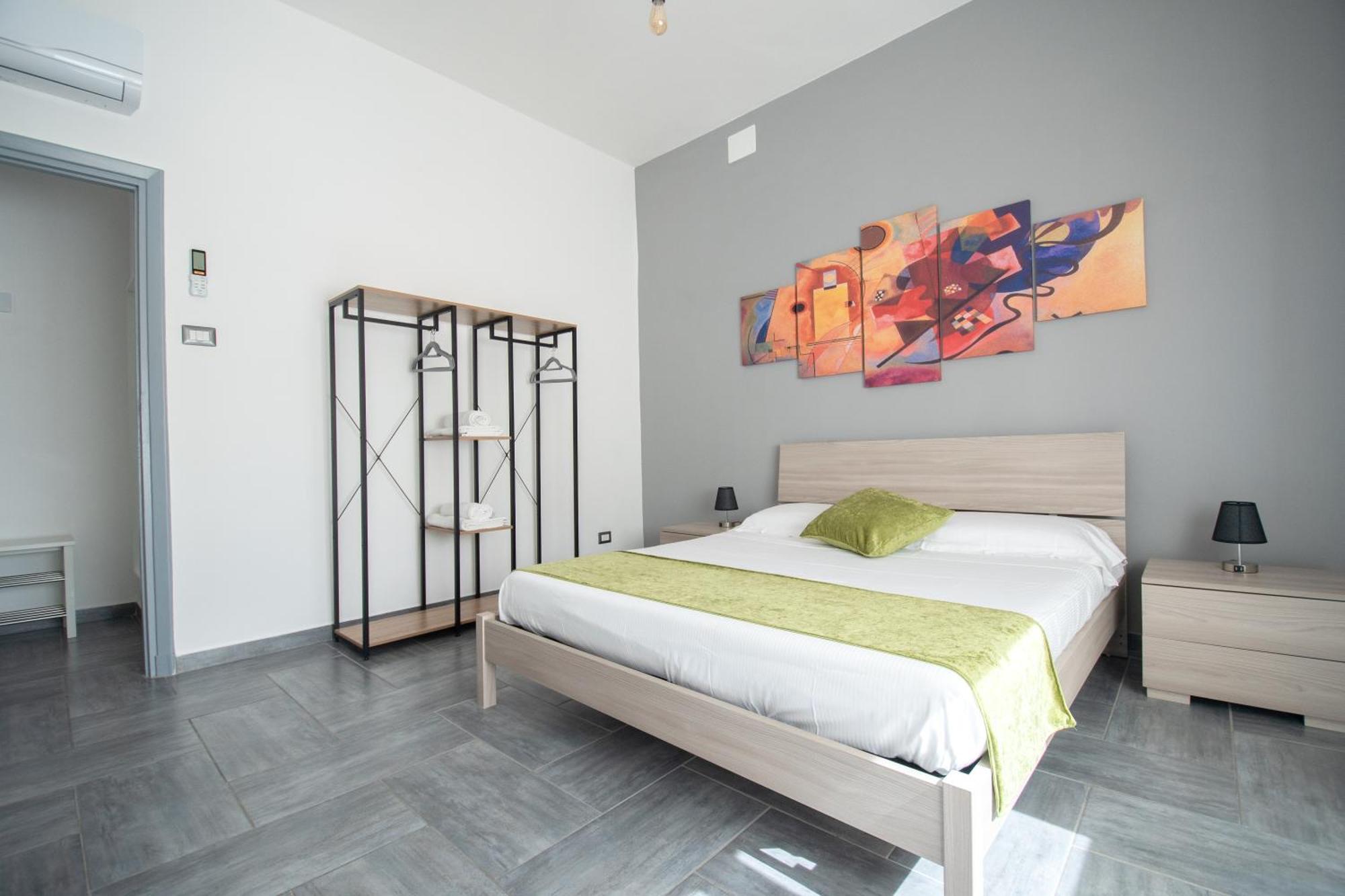 Casa Vacanze Family House Posizione Centralissima Civitavecchia Exteriör bild