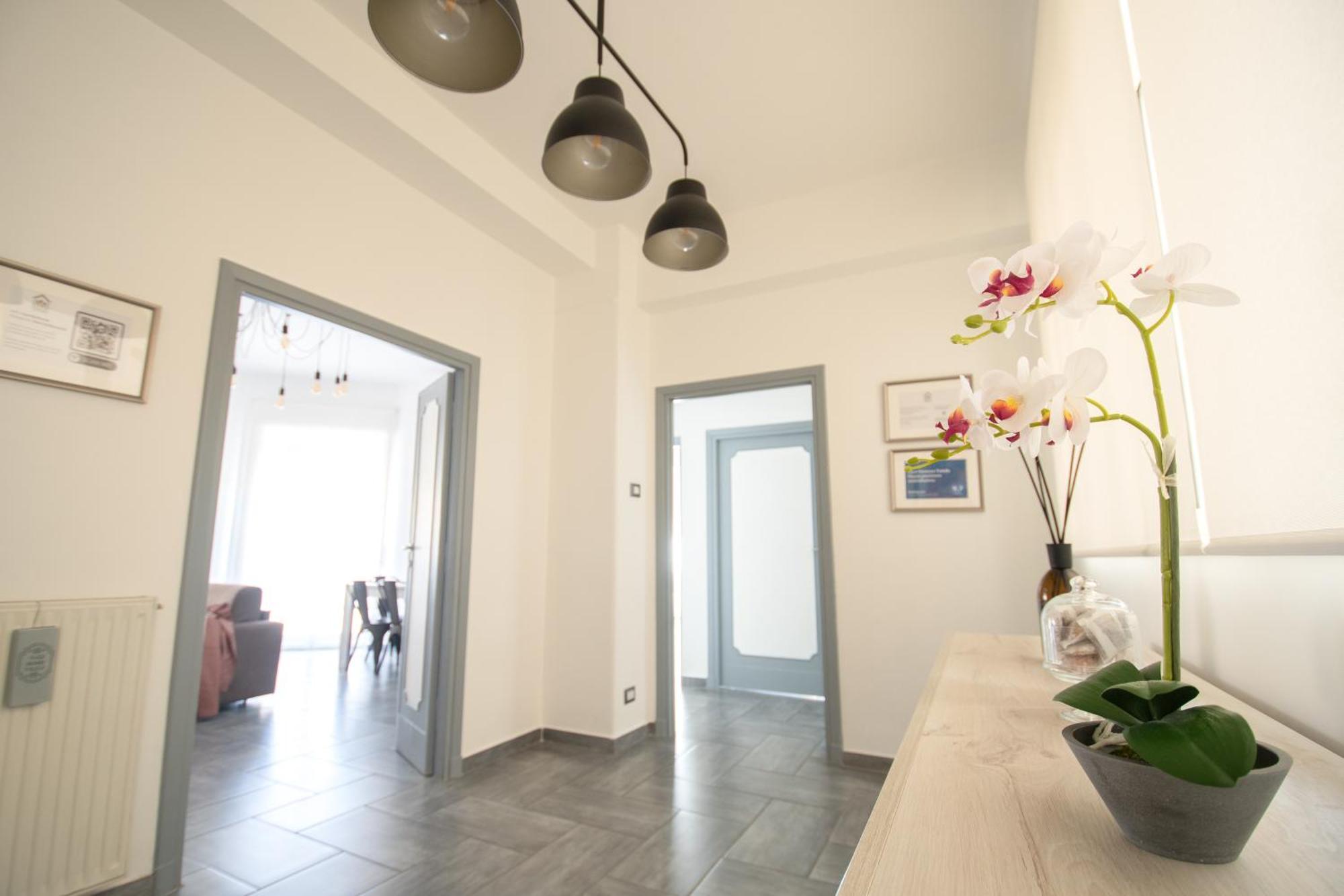 Casa Vacanze Family House Posizione Centralissima Civitavecchia Exteriör bild