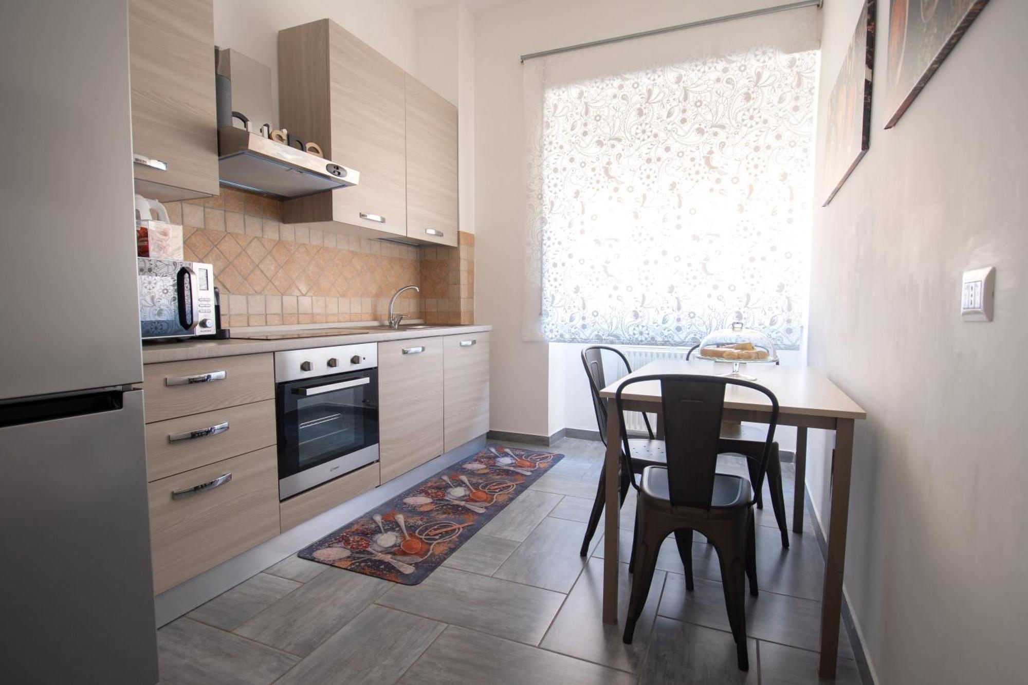 Casa Vacanze Family House Posizione Centralissima Civitavecchia Exteriör bild